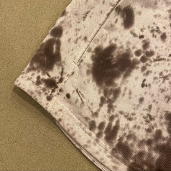 lululemon Women’s Inner GlowShorts 3” Terry Size 14 (Missing Drawstring) - Picture 2 of 11